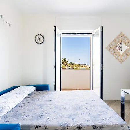 Apartment Beachfront With Amazing Sea View Balconies Otranto